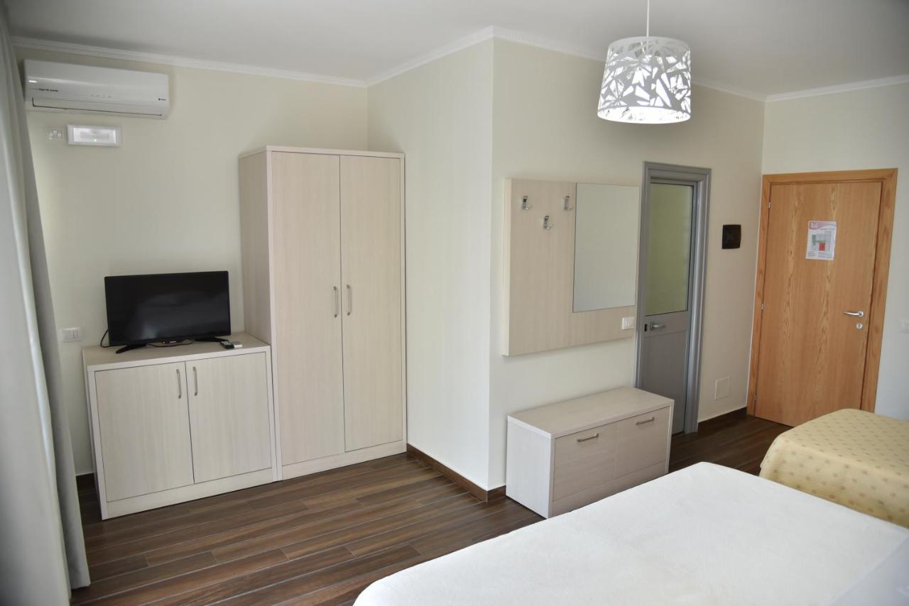 Hotel Imperiale دراس المظهر الخارجي الصورة